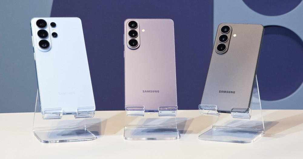 Samsung Galaxy smartphones 2026 featuring Galaxy S, Galaxy Z Fold, Galaxy Z Flip, and Galaxy A Series with Galaxy AI for every lifestyle.